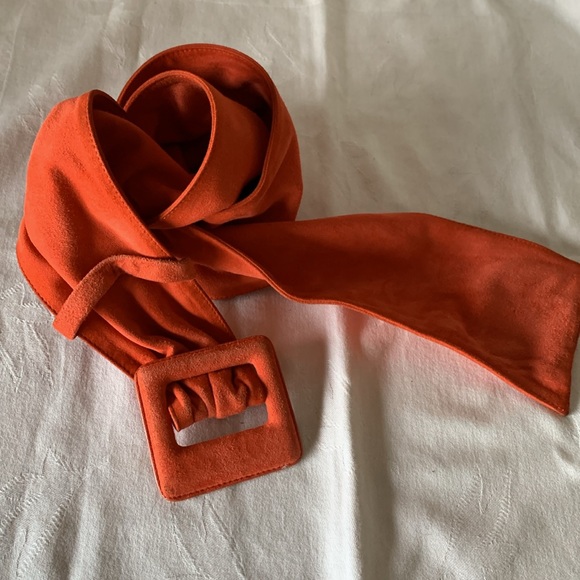 Vintage Genny, Italy, Wide Orange Suede Belt - size 46 (Large) - Picture 2 of 8